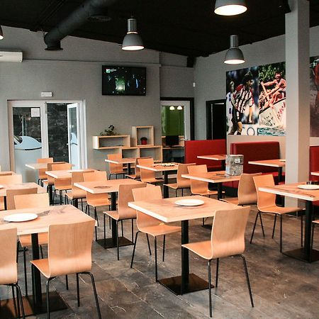 Mundaka Hostel & Sports Cafe Εξωτερικό φωτογραφία