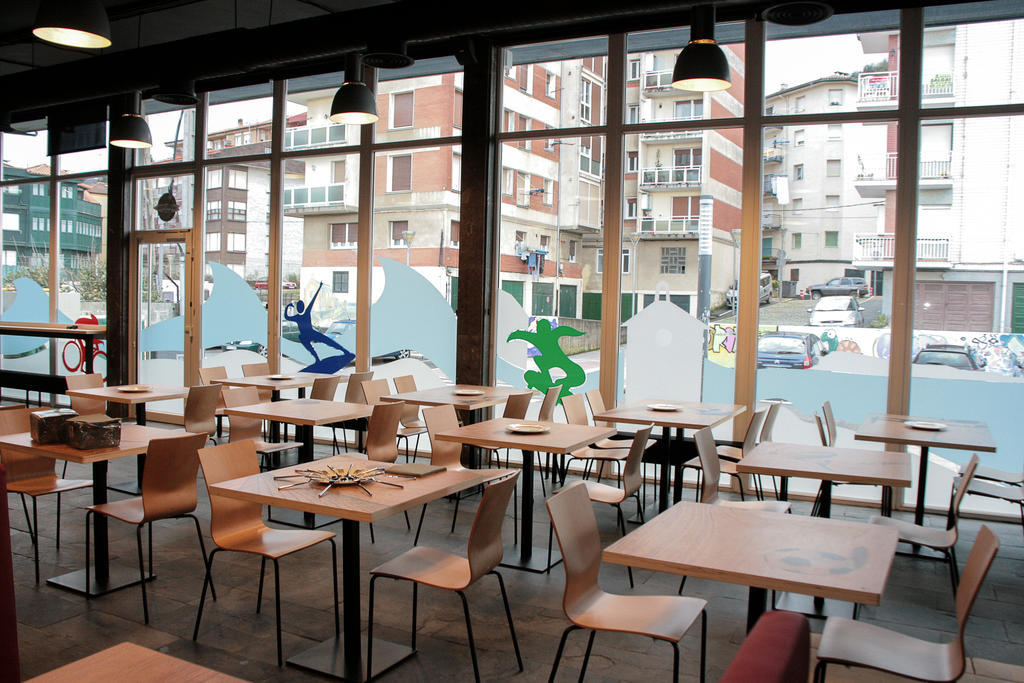 Mundaka Hostel & Sports Cafe Εξωτερικό φωτογραφία